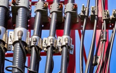 Как правильно организовать заземление оптического кабеля: технические аспекты и безопасность