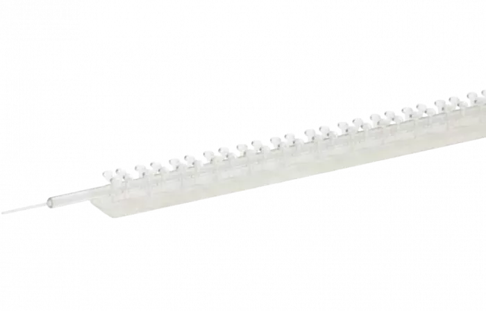 7100115497/80611621311 3M™ Clear Track Cамоклеющее крепление, 62м катушка