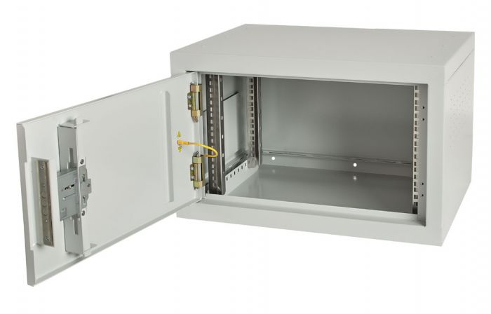 Шкаф антивандальный настенный ШАН-М 19" 6U(600*450) ССД