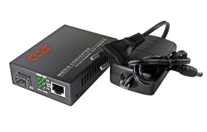 Медиаконвертер 10/100/1000-Base-T / 1000Base-X с SFP-портом