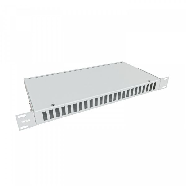 Кросс NTSS оптический 19'' укомплектованный 1U, 24 порта SC/UPC duplex, 50/125 мкм (сплошная панель, сплайс-кассета 2шт, пигтейлы, КДЗС, адаптеры) серый RAL 7035