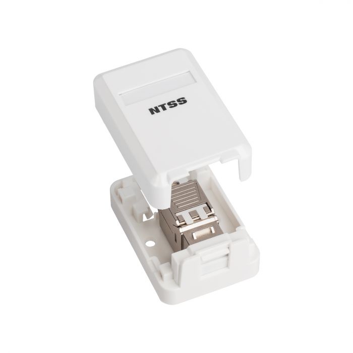 Настенная коробка NTSS PREMIUM для розеточных модулей типа Keystone 1xRJ45 со шторкой белый