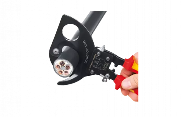 KN-9536280	Кабелерез с трещоткой VDE, Ø 52 мм (380 мм², MCM 750), Al секторный кабель до 4 х 150 мм², длина 250 мм