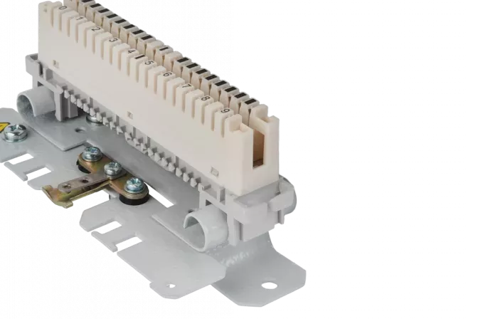 Коробка КРТМ-В/10 плинт LSA-PROFIL,без плинта, ключ 41144 ССД