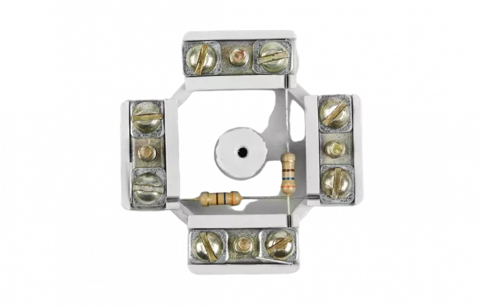 Универсальная коробка УК-2Р