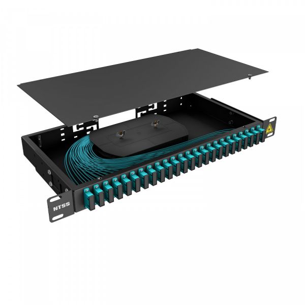 Кросс 19" NTSS PREMIUM, предсобранный 1U, 8 портов SC/UPC duplex, 50/125 мкм OM3, черный
