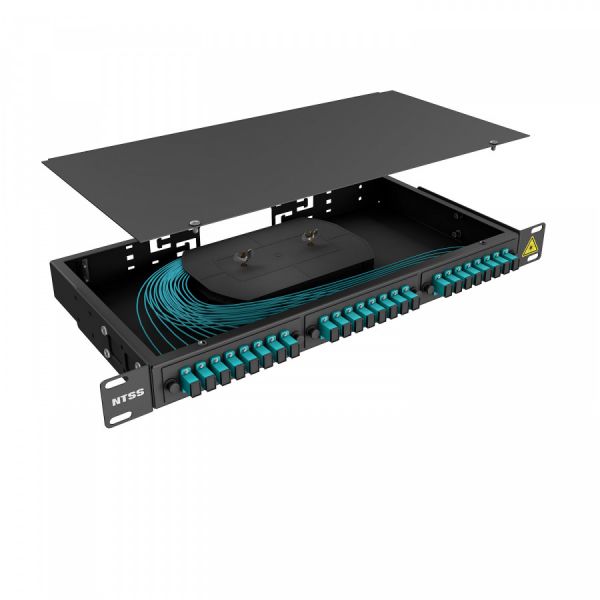 Кросс 19" NTSS PREMIUM, предсобранный 1U, 4 порта SC/UPC, 50/125 мкм OM3, черный
